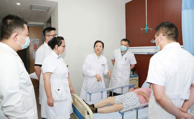 深耕康复医学40载，她用科学与温情重启患者生命步履——记北京永林中西医结合医院康复科专家陈亚平主任